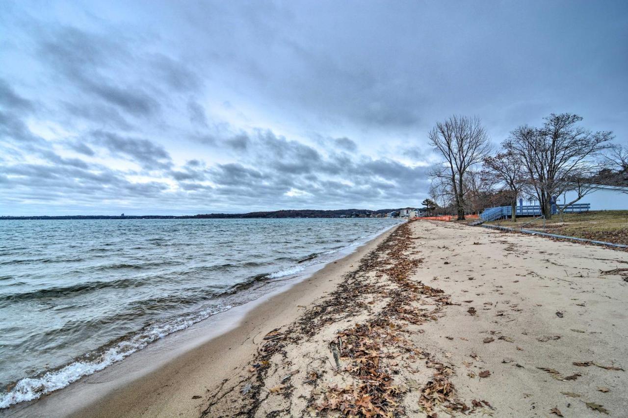 Modern Traverse City Condo About 1 Mi To Bay! Eksteriør billede