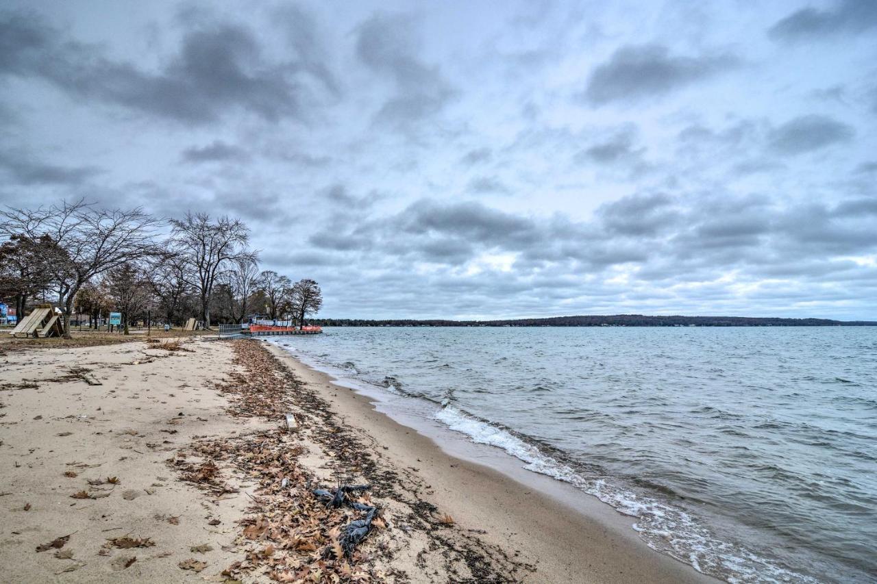 Modern Traverse City Condo About 1 Mi To Bay! Eksteriør billede